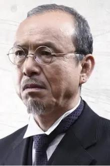 Yukijiro Hotaru como: Tatsuo Uemura