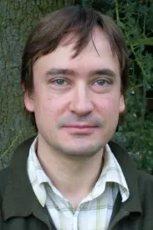 Klaus Händl como: Gustav