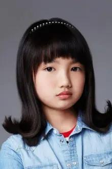 Park Sa-rang como: Young Kang Mi-na