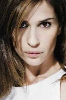 Sofia Aparício como: Teresa Gaivão