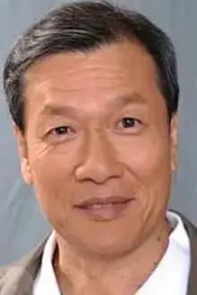 Kong Lau como: Dr. Kwok Din Kwan