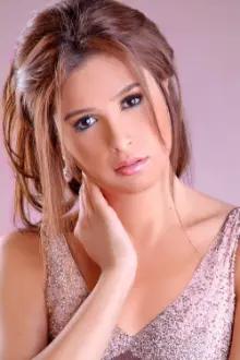 Yasmin Abdulaziz como: نادية