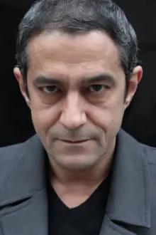 Husky Kihal como: François