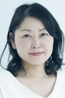 Shoko Ikezu como: Hatsuko Sasaki