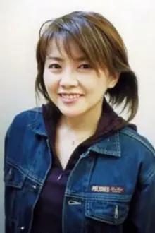 Chieko Honda como: Momoko Priscilla