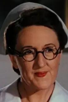Anne O'Neal como: Nurse Thompson