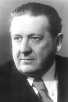 Theodor Pištěk como: Alois Hubáček