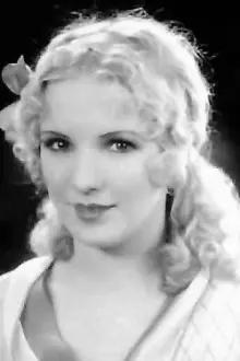 Vera Marshe como: Stuttering Blonde (uncredited)
