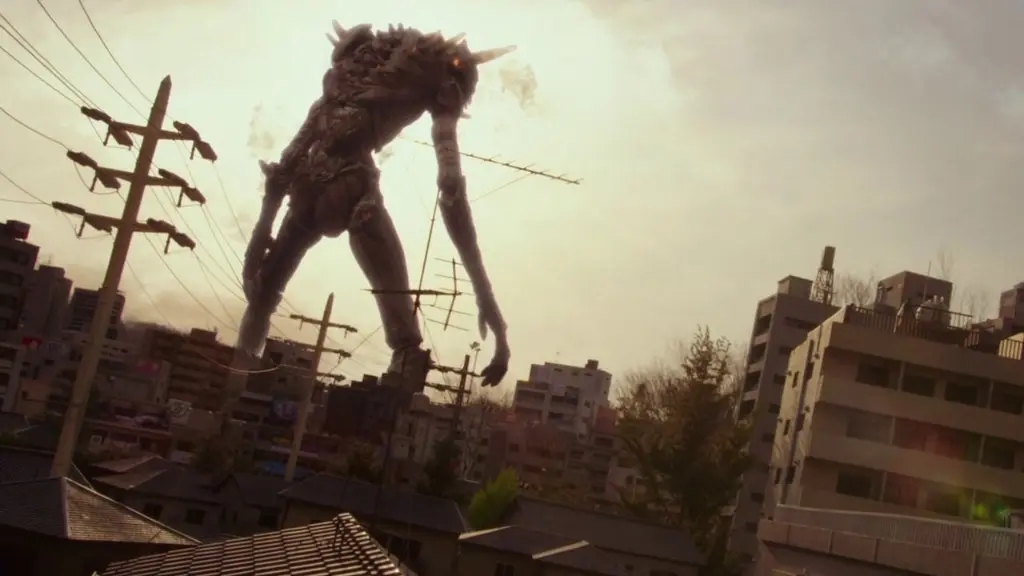 O Deus Guerreiro Gigante surge em Tokyo