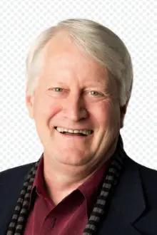 Charles Martinet como: Red-Suited Ghost (voice)