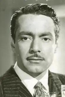 Ernesto Alonso como: Lic. Cristobal Gómez Peña