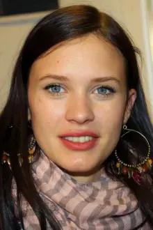 Kristýna Leichtová como: Girl
