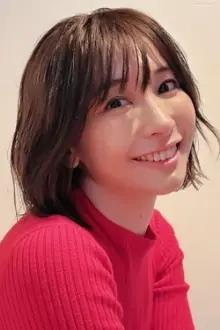 Mami Yamasaki como: Miss Borg