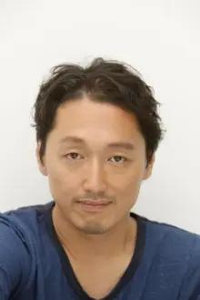 Mansaku Ikeuchi como: Okura Jin