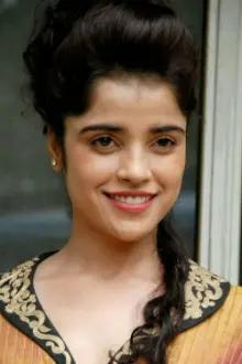 Pia Bajpiee como: Poonam Sharma