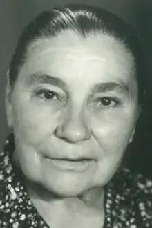 Galina Makarova como: Grandmother