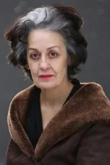 Dominique Valadié como: The mother