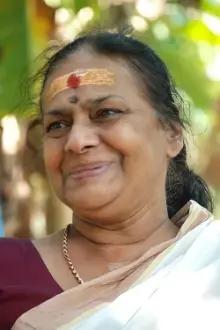 Sukumari como: Rekha's grand mother