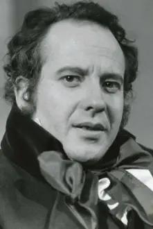 Jean-Marie Bernicat como: M. Pailhasson