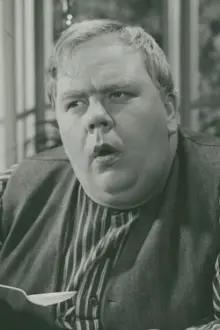 Benkt-Åke Benktsson como: Elvira's father