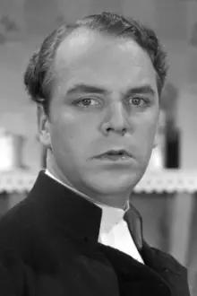 Sten Lindgren como: The priest