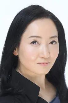 Megumi Tano como: Satin