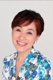 Kazuyo Matsui como: Mrs. Morioka