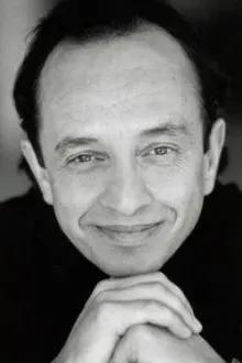 Marcel Leboeuf como: Gérard Crépeau