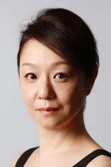 Yorie Yamashita como: Kazumi Honda