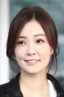 Son Tae-young como: Cha Da-hye