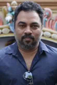 Kalyan Kumar como: Sokkathangam