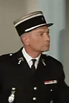 René Berthier como: Foreman