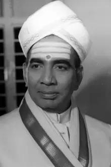 Somayajulu J V como: Rajaraja Varma Thampuran