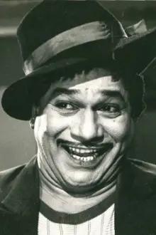 M. R. Radha como: Rangan