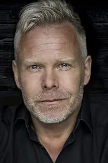 Morten Kirkskov como: Jørgen