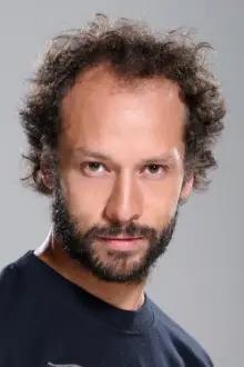 Andrés Velasco como: Eduardo Silva
