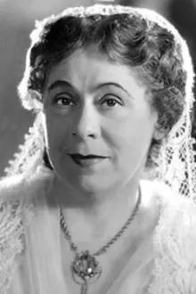 Florence Arliss como: Lady Beaconsfield (as Mrs. George Arliss)