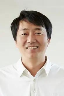 Kim Hak-seon como: Yong-ho