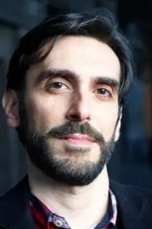 Matteo Reza Azchirvani como: Jalil