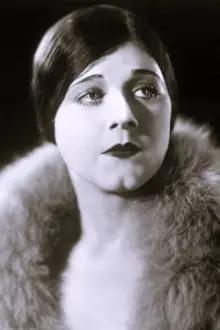 Lillian Rich como: Countess Polasky