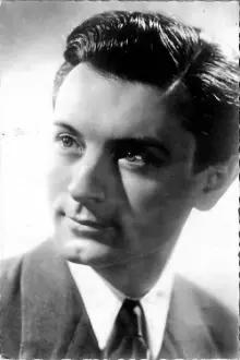 Georges Rollin como: Montès