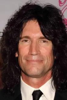 Tommy Thayer como: 