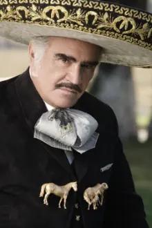 Vicente Fernández como: Juan Mireles / El Coyote