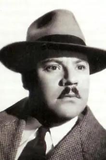 Marcelo Chávez como: Marcelo Fortuna