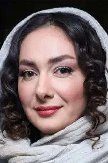 Hanie Tavassoli como: Shahnaz