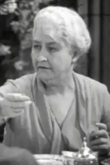 Maude Turner Gordon como: Aunt Prudence Thorne