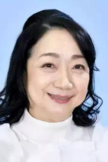 Megumi Asaoka como: Etsuko Mita