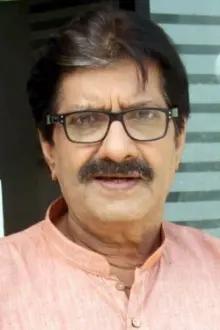 Anil Dhawan como: Gopal Srivastava