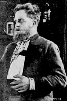Adolph Milar como: Bolshevik Leader