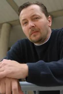Vladan Dujović como: Labud